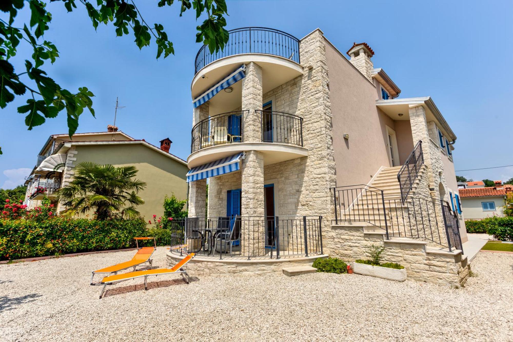 Apartment In Villa Moletto Seaside & Relax - 4 Guests Lovrečica Dış mekan fotoğraf